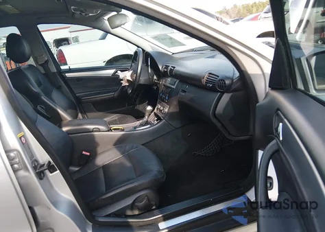 2005 Mercedes-Benz C 230 Kompressor Sport z USA, uszkodzony, nr VIN WDBRF40J35F665323